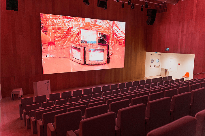 אודיטוריום ראסל ברי 3