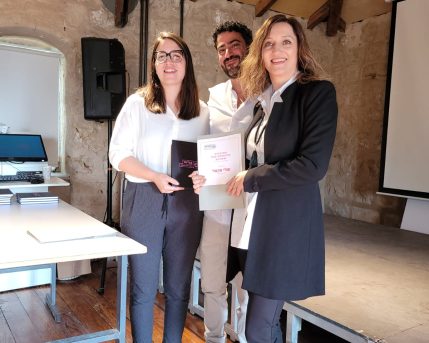 49646608-bccb-4e0b-a3bd-00352857f791