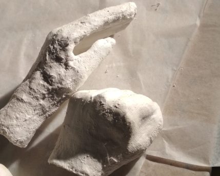 8a75a5aa-3ffe-4cb9-8d5a-a9971f9bfbad