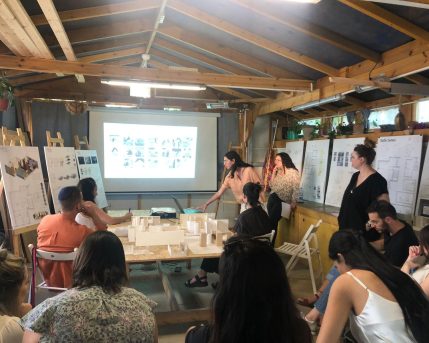 8ad3e341-7f3b-448c-baac-b34e69980dd9